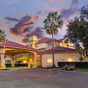 La Quinta By Wyndham Houston West Park 10